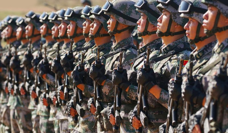 中国解放军“远箱火”实弹射击画面曝 射程400公里可对台覆盖式打击